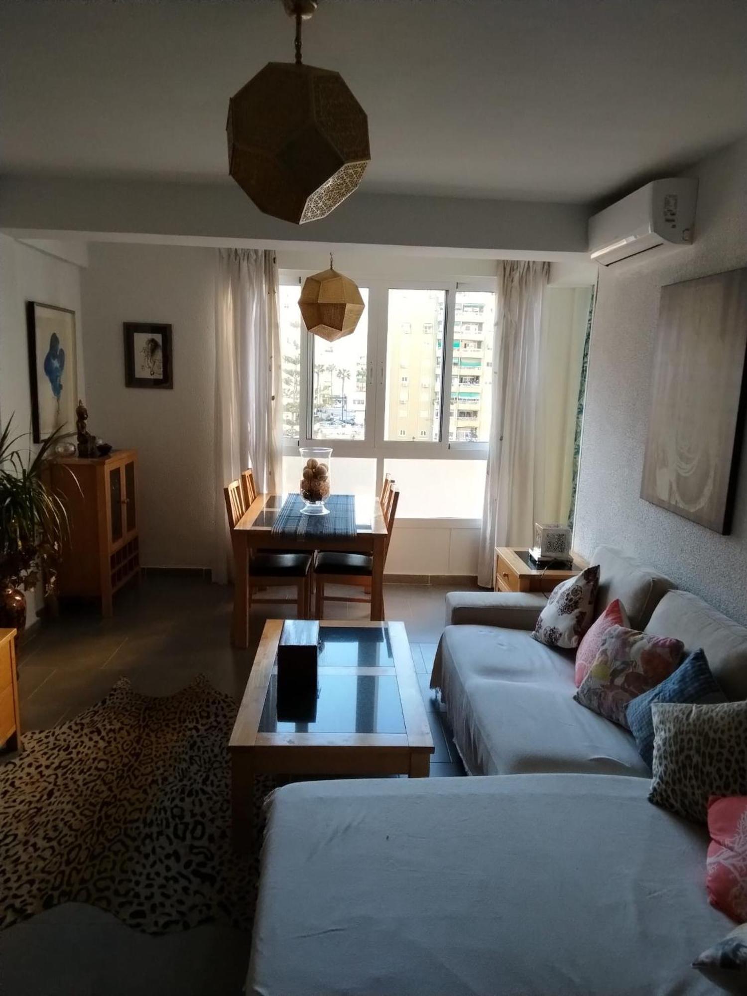 Alojamiento tahri Torremolinos Exterior foto